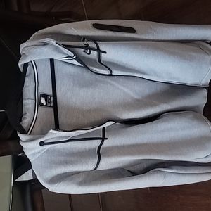 Nike sweatsuit size xxl
